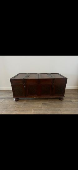 Wood Chest
