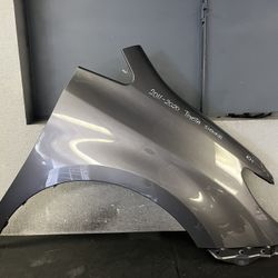 2011-2012-2013-2014-2015-2016-2017-2018-2019-2020 TOYOTA SIENNA RIGHT FENDER OEM USED