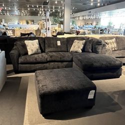 Grey 2pc Chaise Sectional Couch