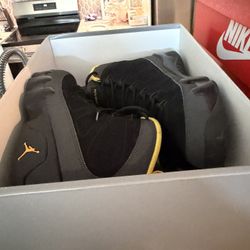 Size 9 Retro 9s $150