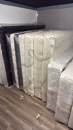 Memory foam Mattress 7”