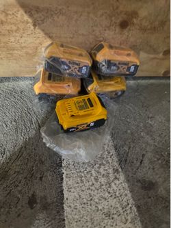 Dewalt 5Ah Brand new battery, price is for each one