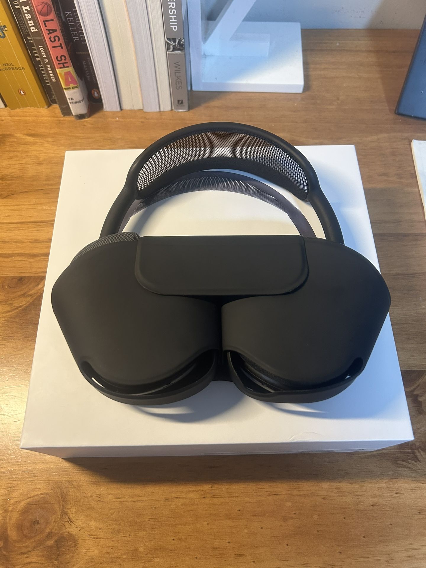 AirPods Max With Smart Case - Space Gray