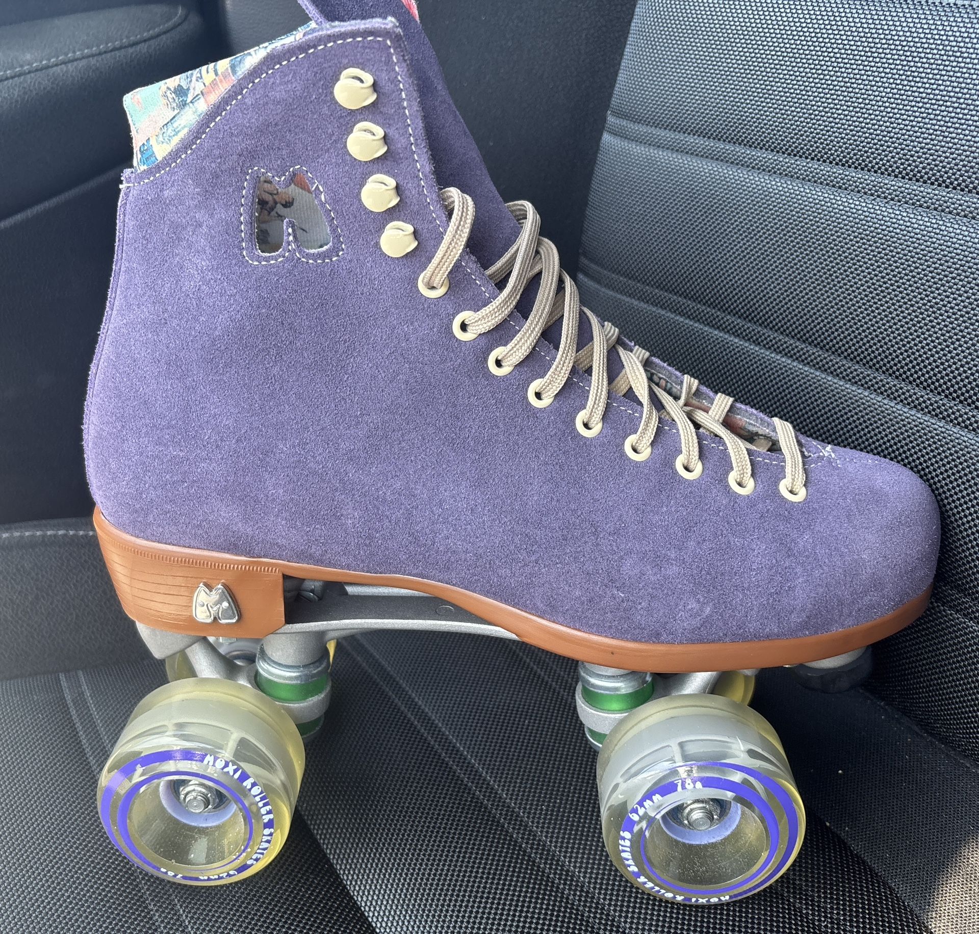 Moxy Purple Sz9 New Condition