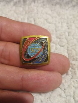 P Vintage Apollo Pin