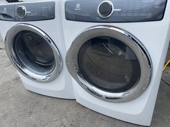 Electrolux Set $799