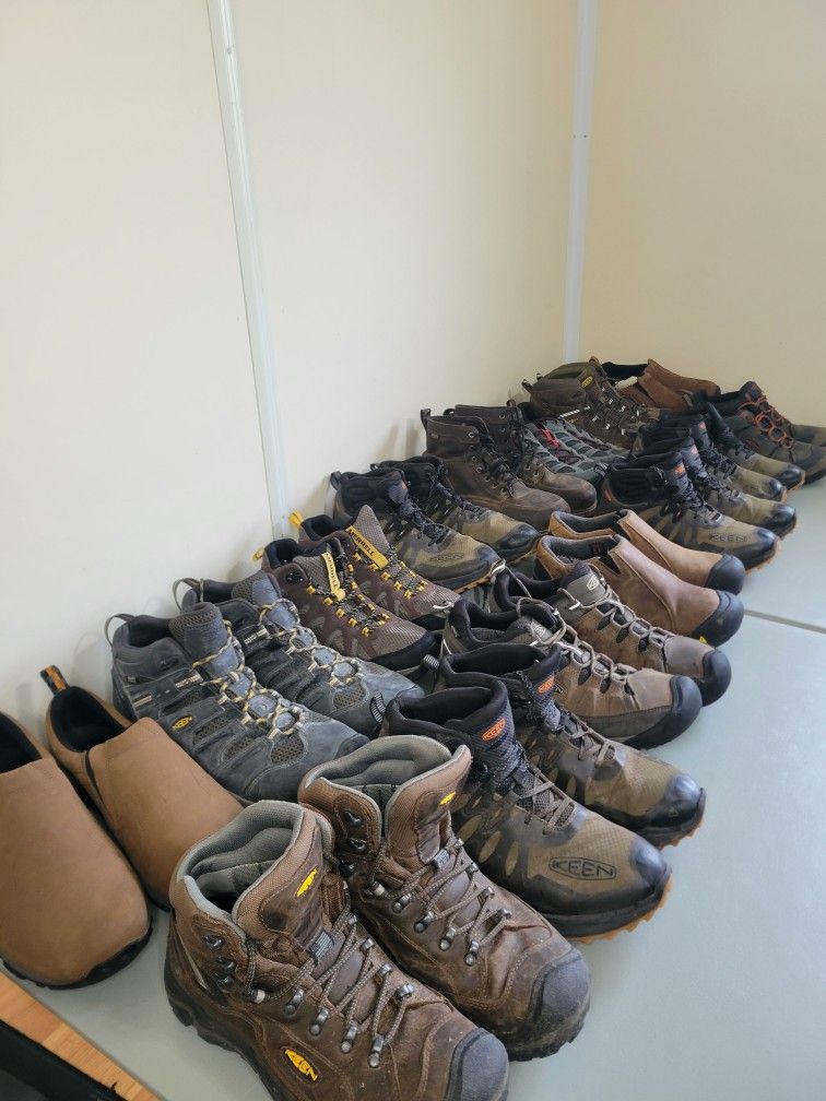 Men's Keen and Merrell Boots And Shoes