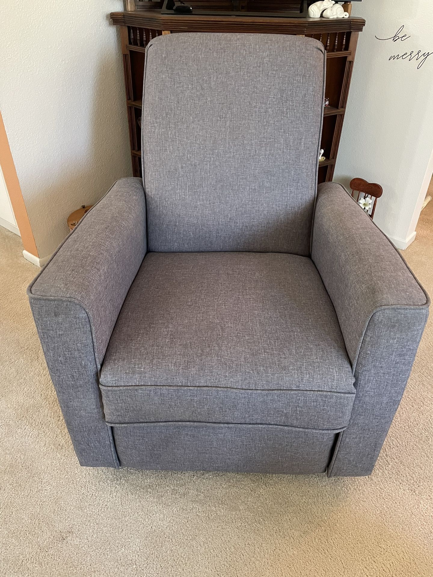 Recliner/Rocker/swivel