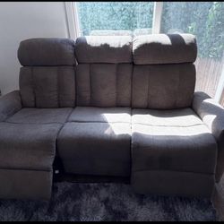 RECLINING COUCH