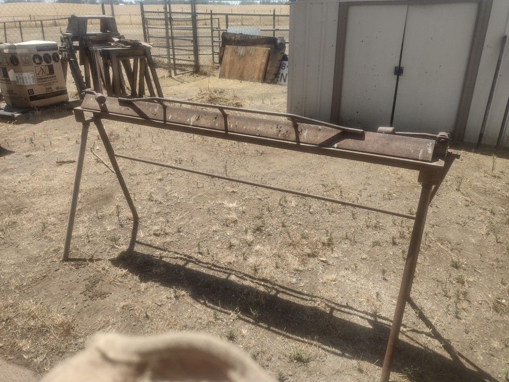 VINTAGE BENDING BRAKE 