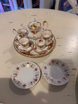 Royal Albert Miniature tea set