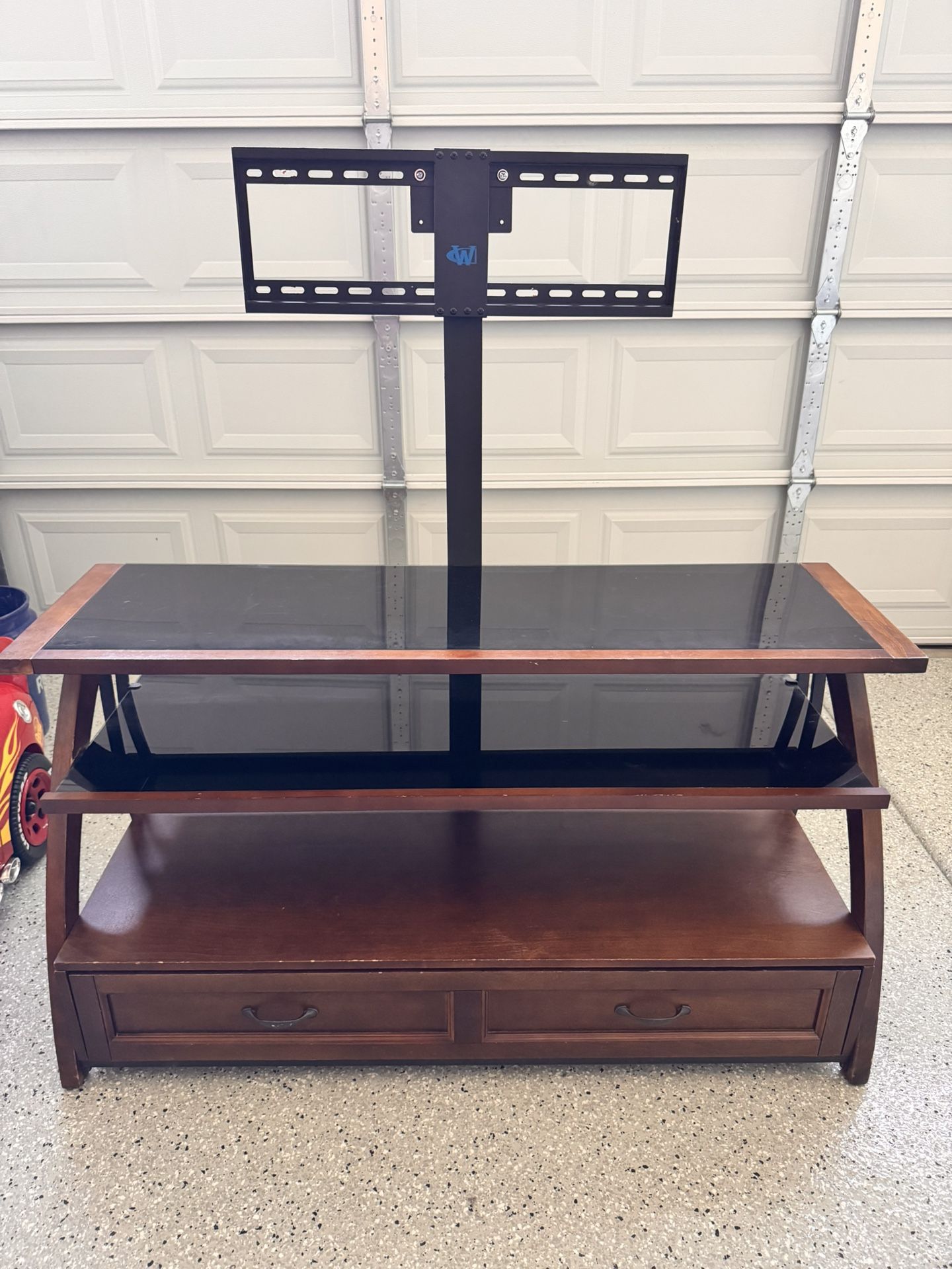 65 Inch TV Stand 