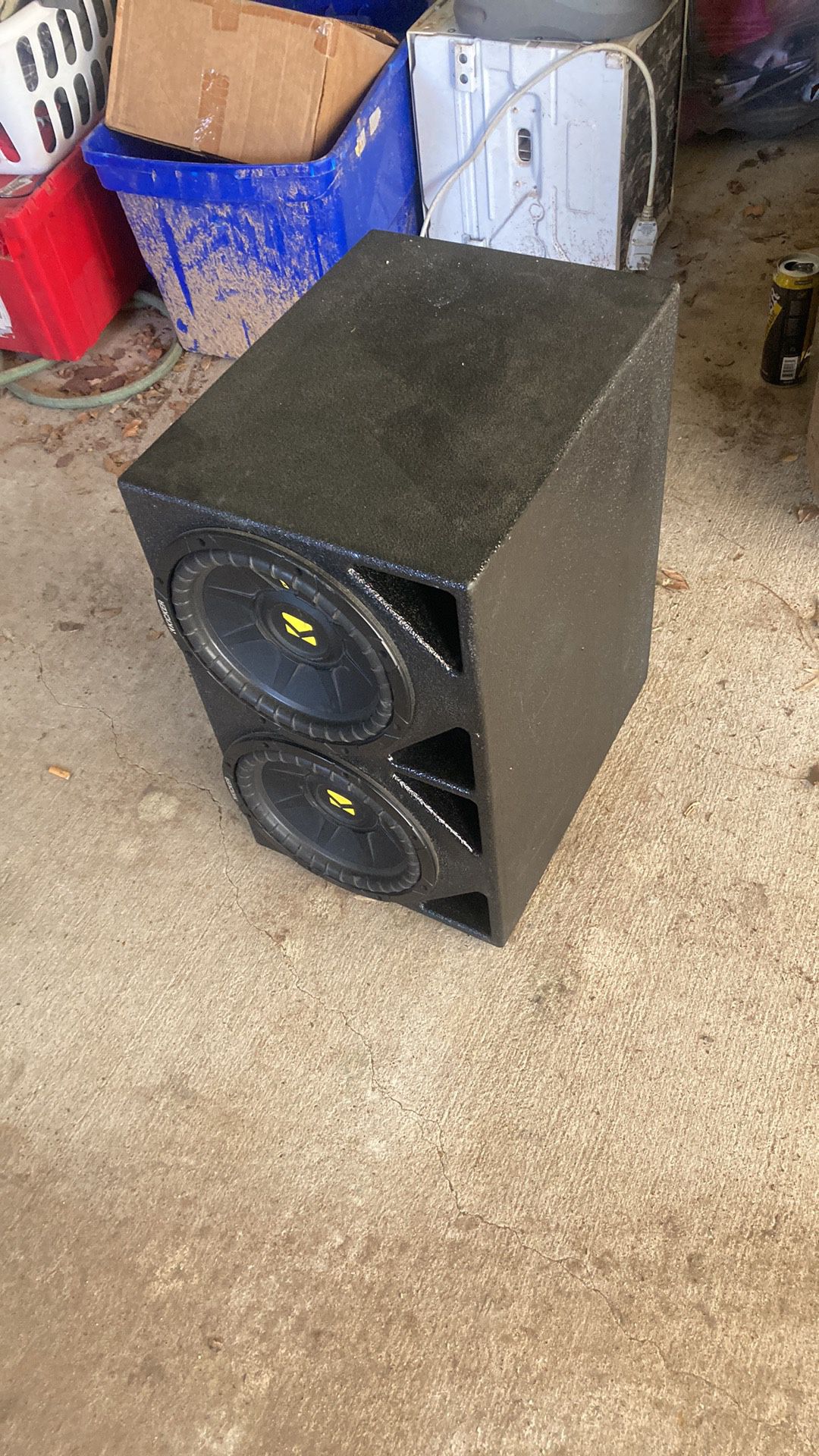 2 10inch Kicker Subs With Vented Pro Box