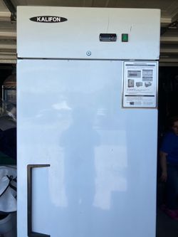 Standing Freezer commercial Working