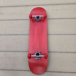 SKATEBOARD SIZE 8.25 AND 8.5