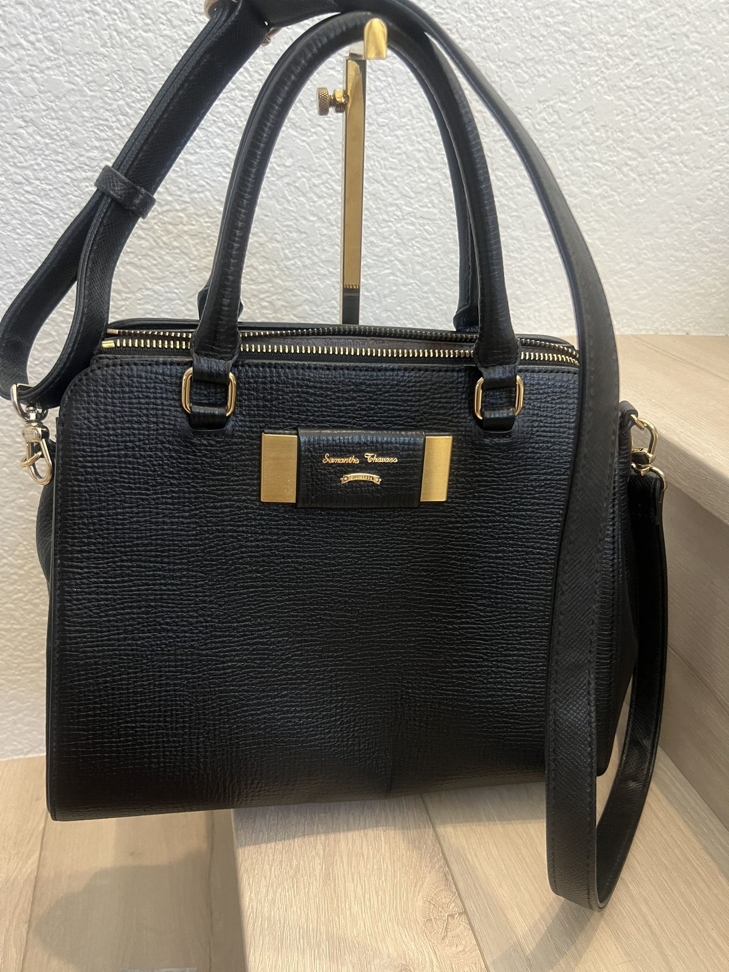 Samantha Thavasa Bag