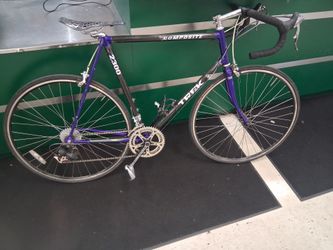 Trek composite road bike