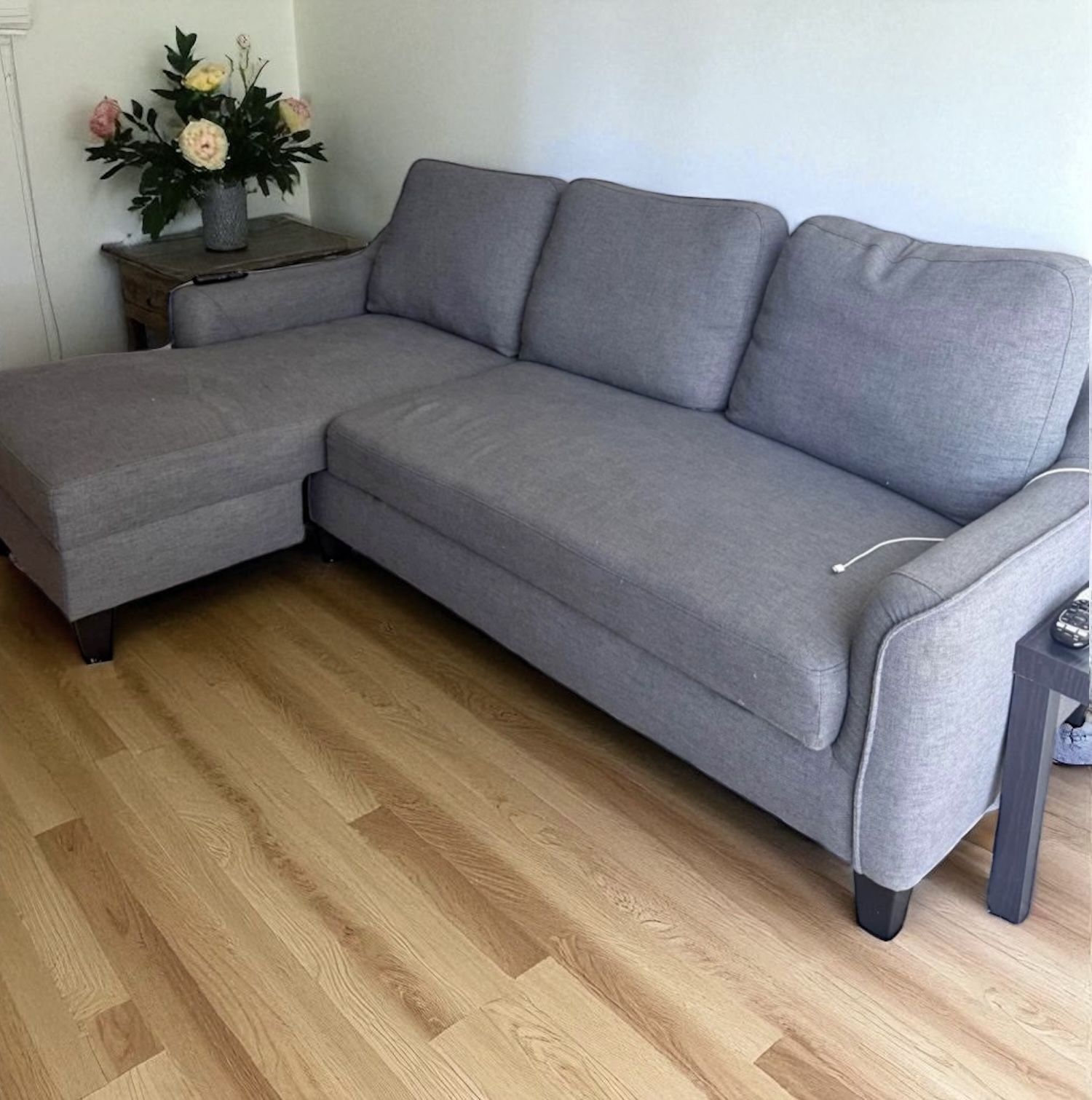 Gray Sectional  Couch+ FREE TRANSPORT 