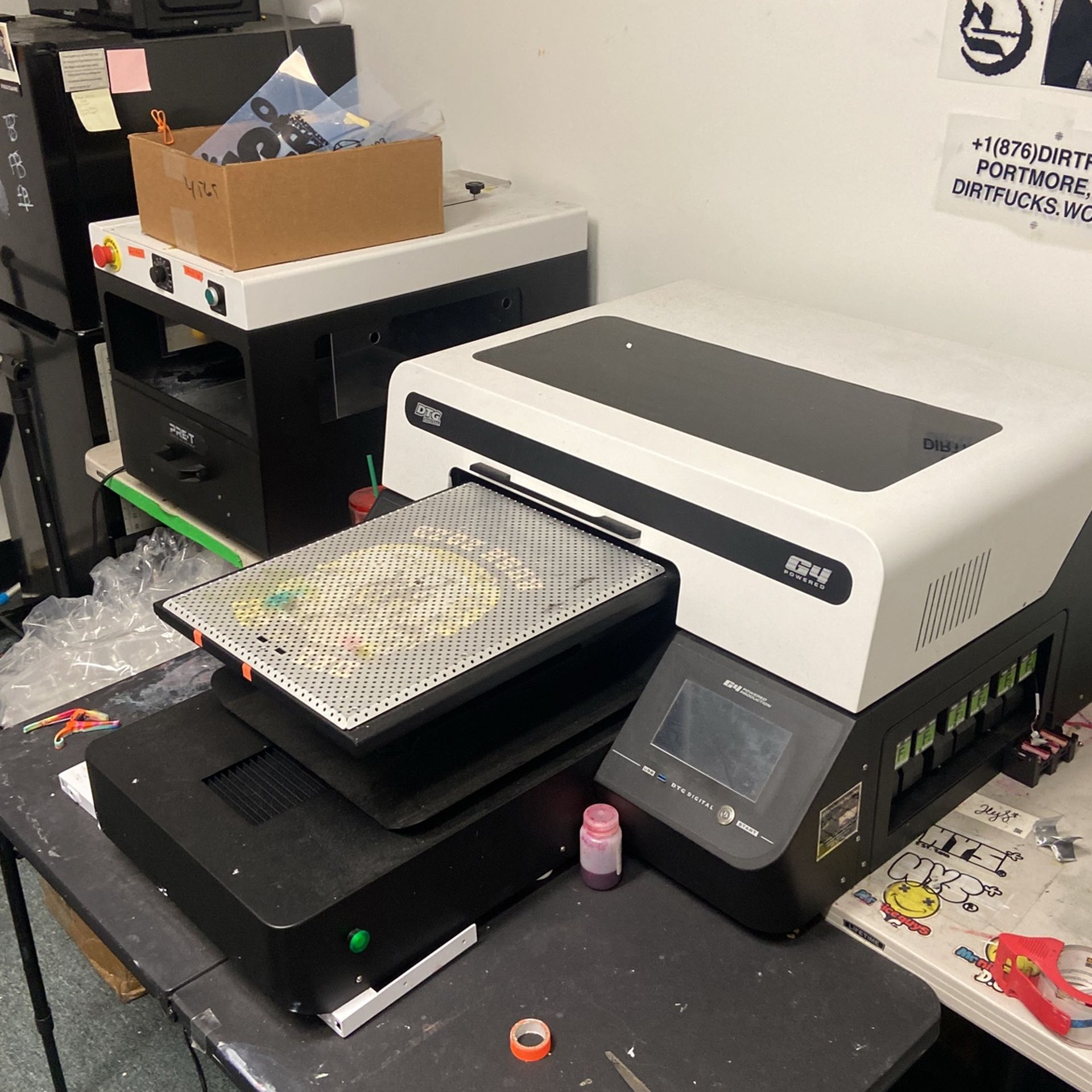 DTG G4 - DIRECT TO GARMENT TSHIRT PRINTER & PRETREAT MACHINE PACKAGE🙏🏿🙏🏿🙏🏿🙏🏿 (NEED GONE ASAP)^*