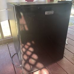 Emerson mini fridge