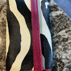 Tri-Fold Wallet/Clutch, Magenta W/Zebra Stripes