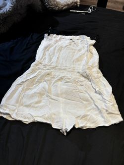 White Romper (forever21) Size Small