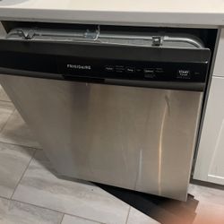 Dishwasher 