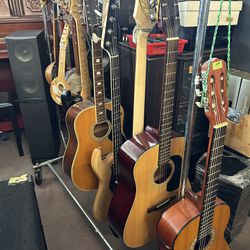 Acoustic Guitars 