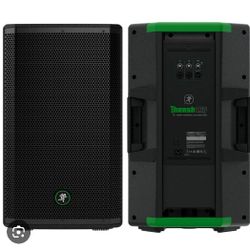 MACKIE THRASH SPEAKERS (X2) LIKE NEW