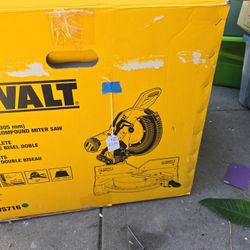 Dewalt Saw 12