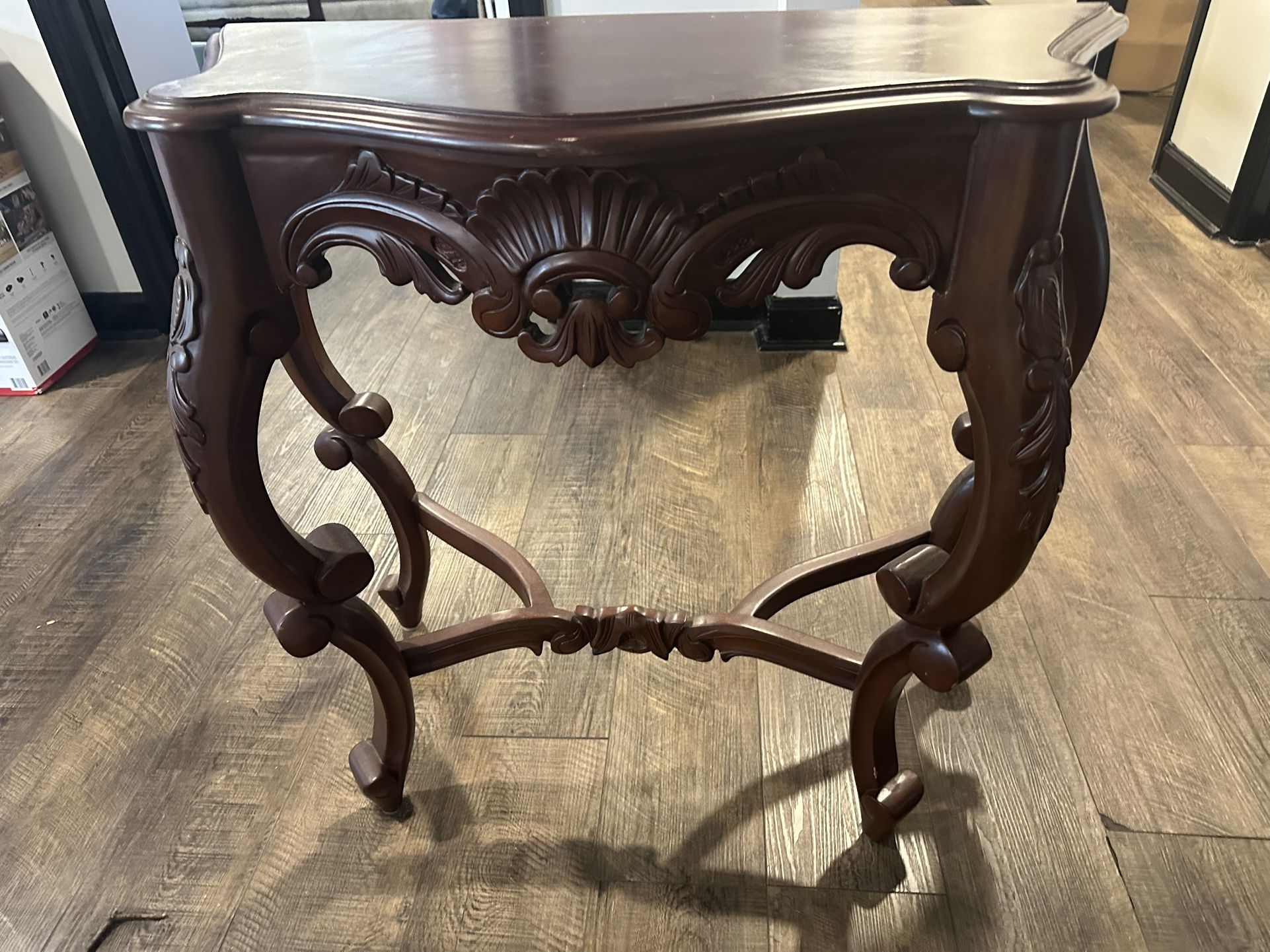 mahagony wall table