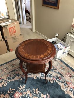 Mahogany Antique end table with inlay design