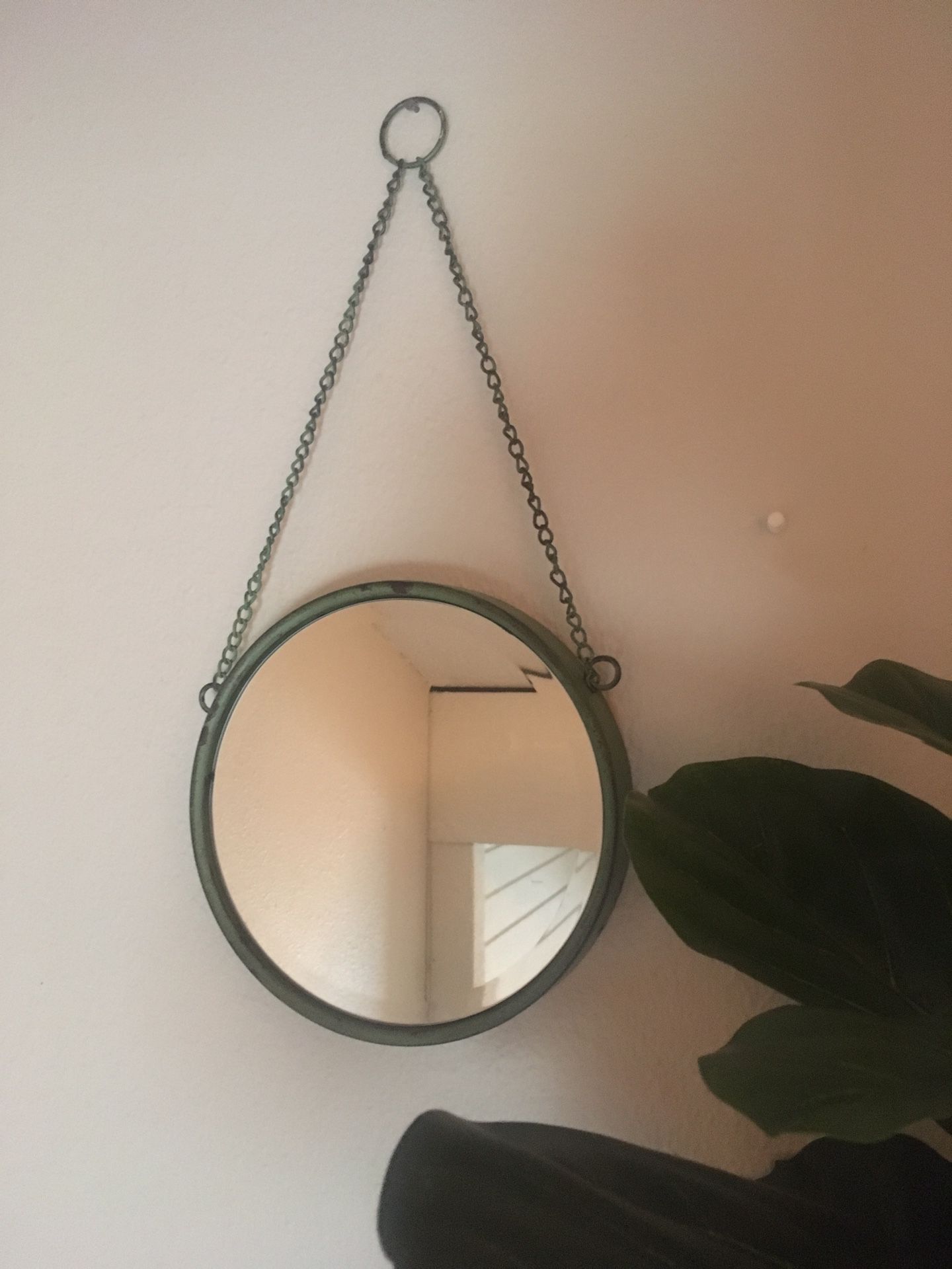 Rustic round wall hanging mirror