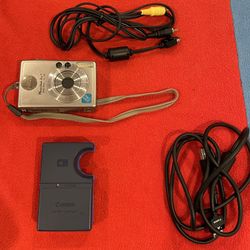 Canon PowerShot S200 Silver 2.0 MP 2x Optical Zoom Digital Camera 