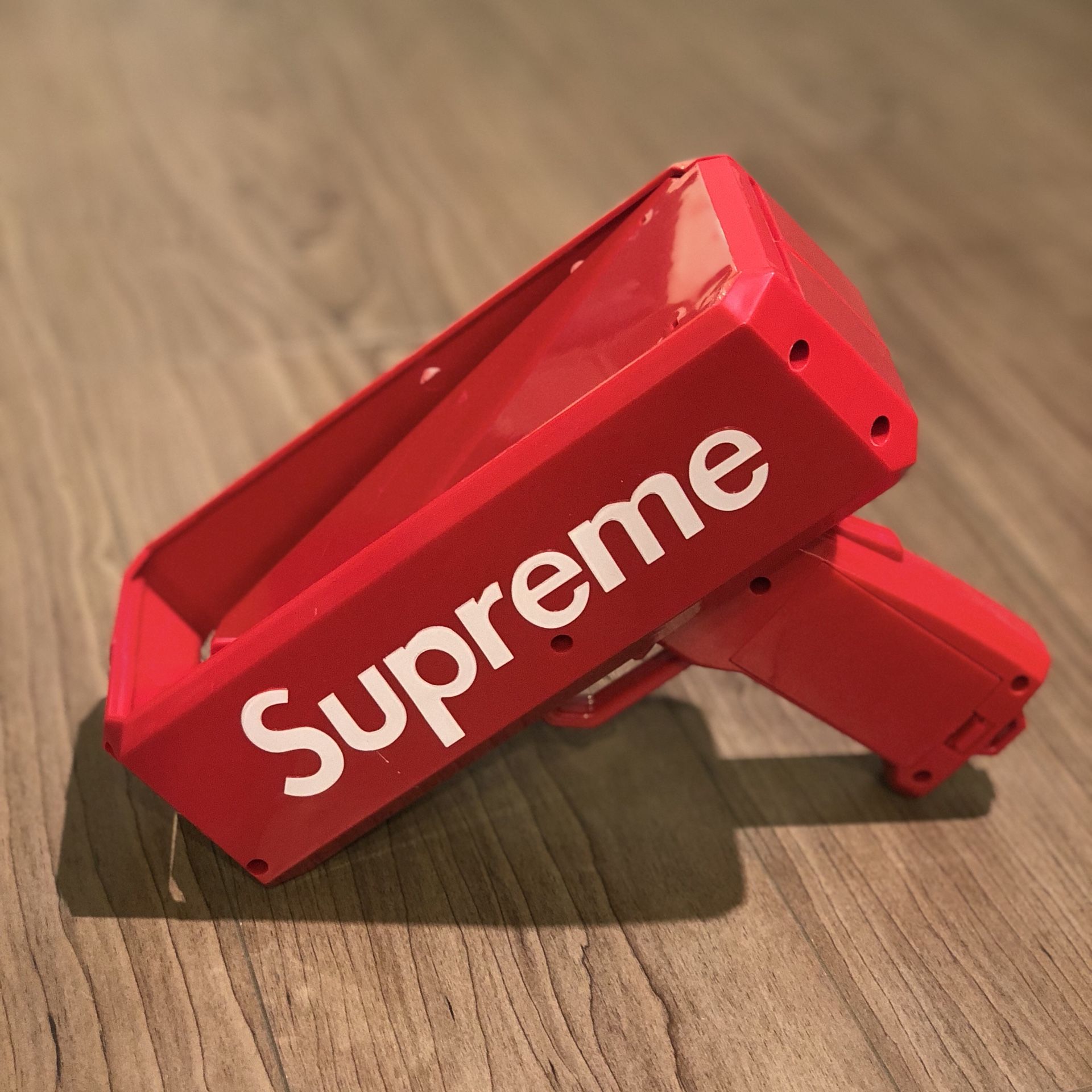 BRAND NEW U.A Supreme Cash Cannon Money Gun
