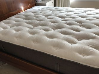 Ethan Allen EA Signature platinum Ultra Plush King mattress and box spring for Sale in Cary NC OfferUp