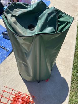 Collapsible Rain Barrel