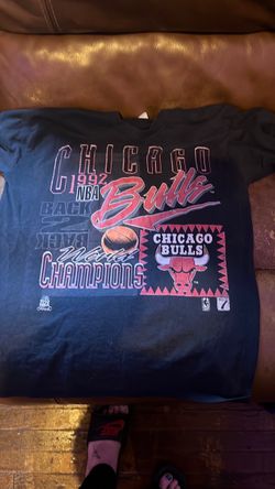 Vintage 1992 bulls T-shirt