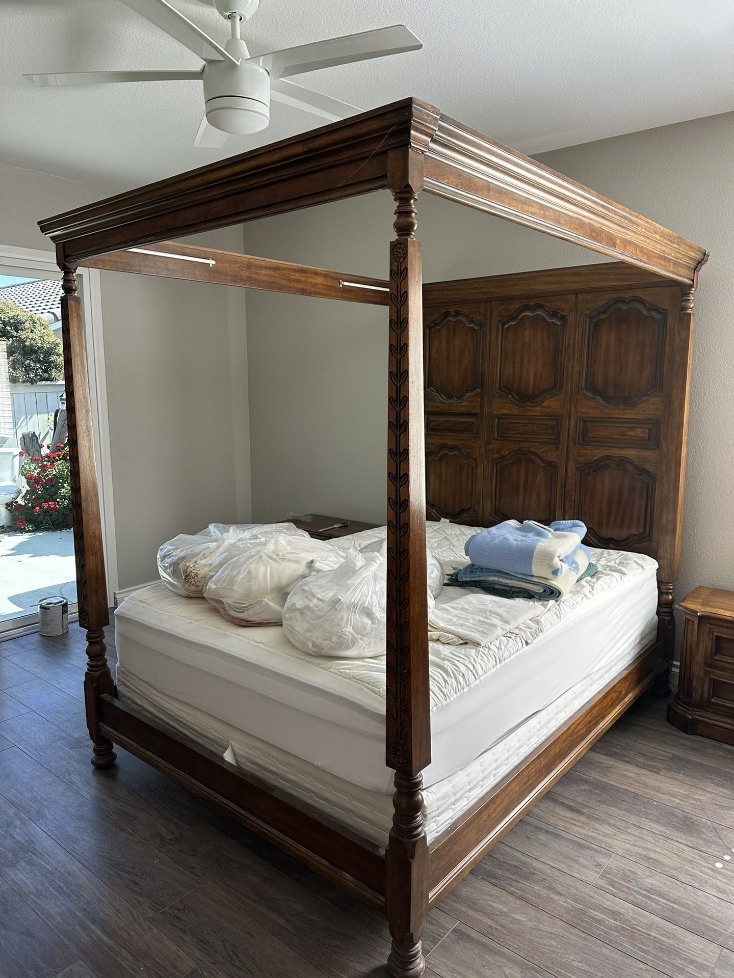 Five Piece Queen Size Drexel Heritage Canopy Bed and More