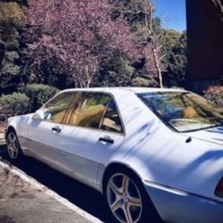 1992 Mercedes Benz 1,297