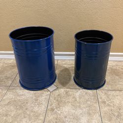  Rustic Metal Storage Accent Or Stool With  Solid Wood Lid Blue Color.  Set Of  Two.