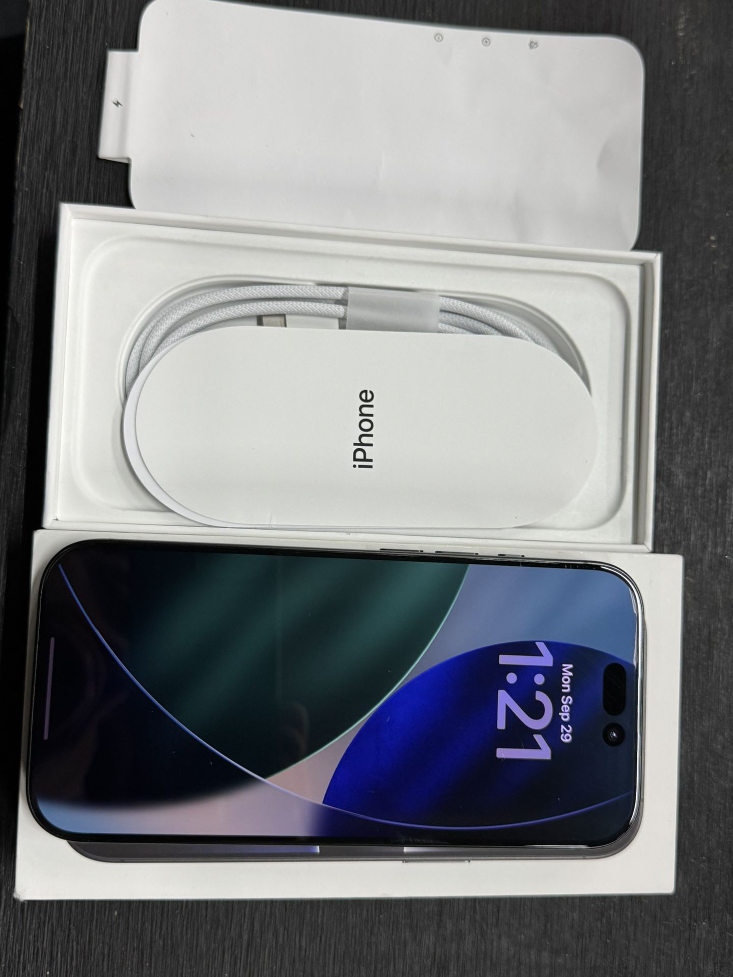 iPhone 16 Pro Unlocked
