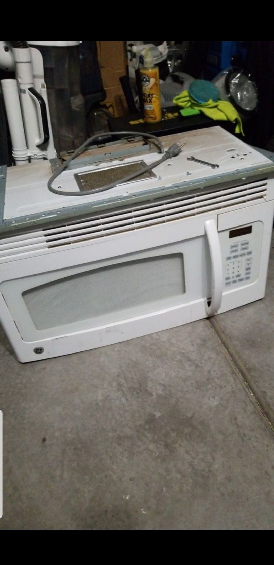 Ge stovetop wallmount microwave