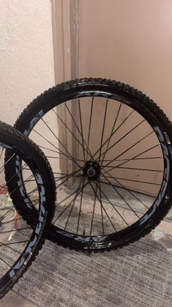 Raceface 29in wheels