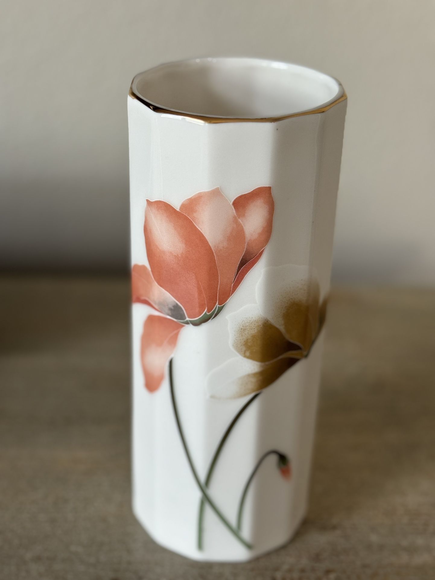 Translucent Bone China Vase Made In Japan