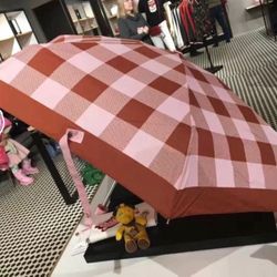 Valentines Gift NWT Coach red and pink checks umbrella 