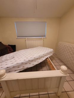 Twin Bed with White Wood Bed Frame with Headboard and Footboard