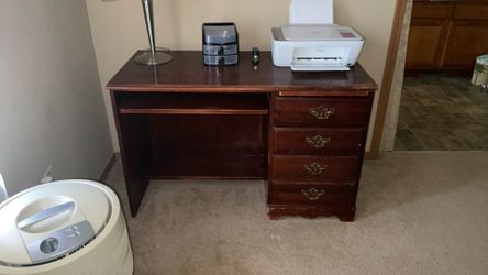 WORK DESK/SCHOOL HOMEWORK DESK