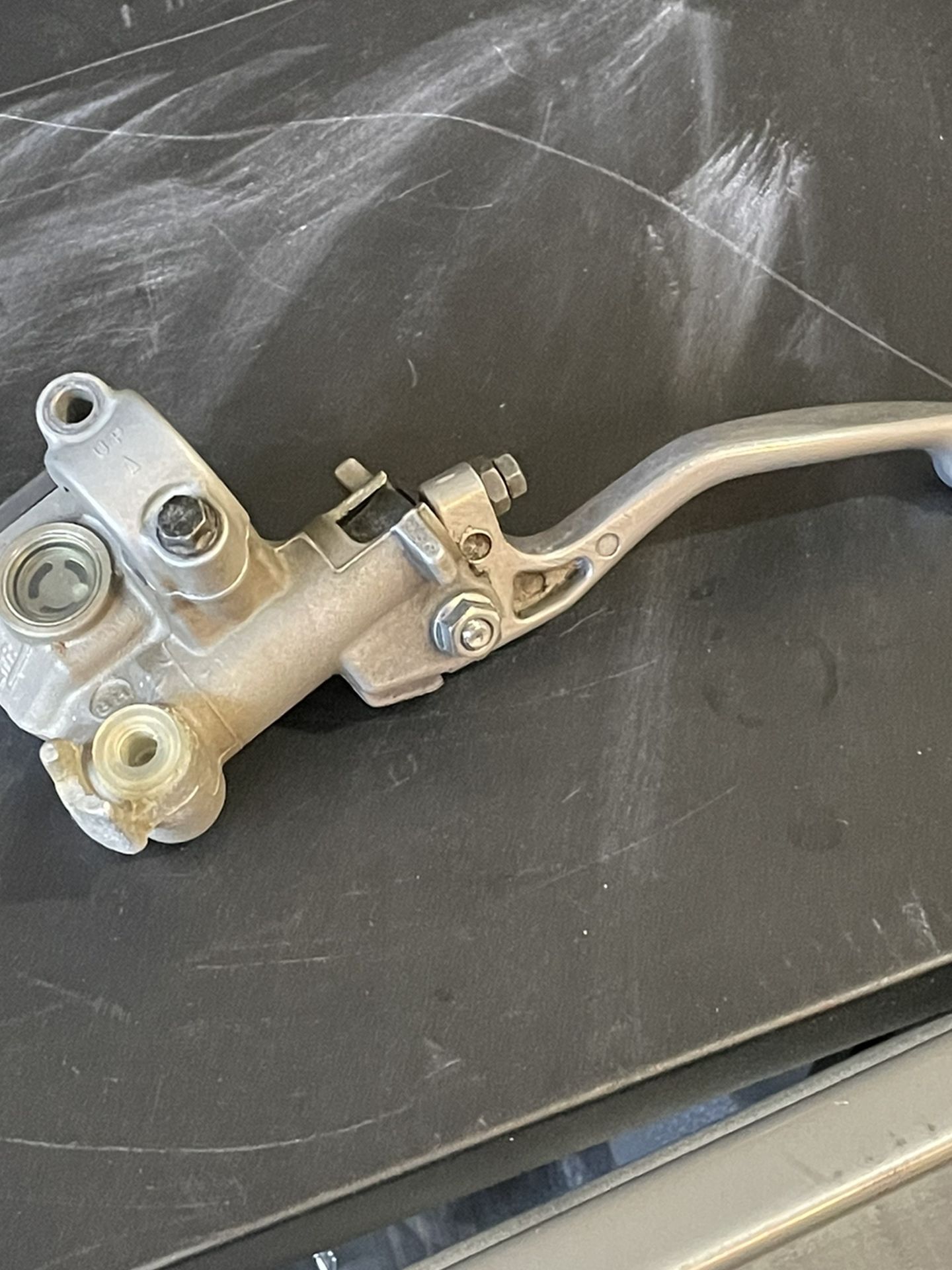 Brake Lever And Cylinder, Honda Trx 250R, 1986