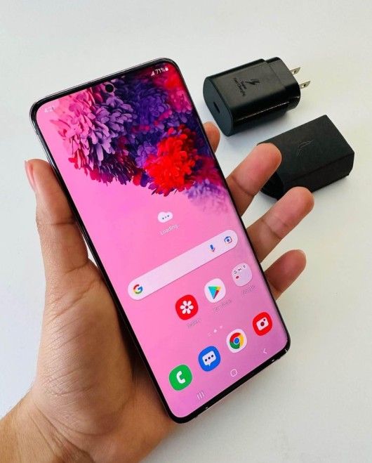 Samsung Galaxy S20, Factory Unlocked, Excellent Condition. Like New